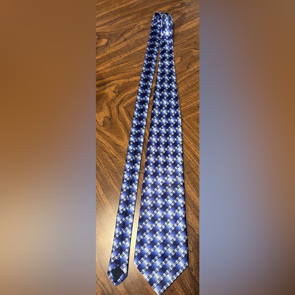 Blue And White Patterned ACGlatene Tie